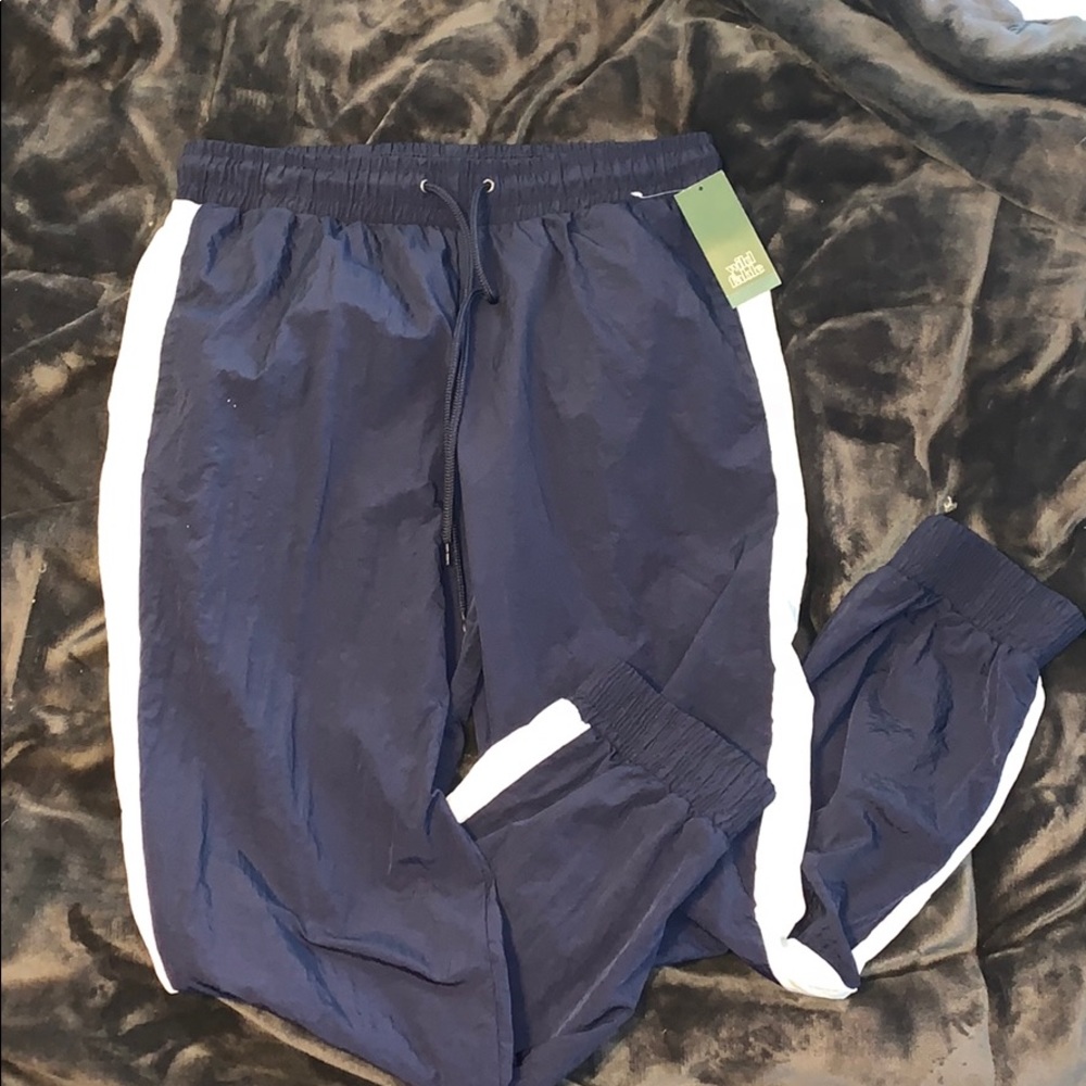 Windbreaker pants